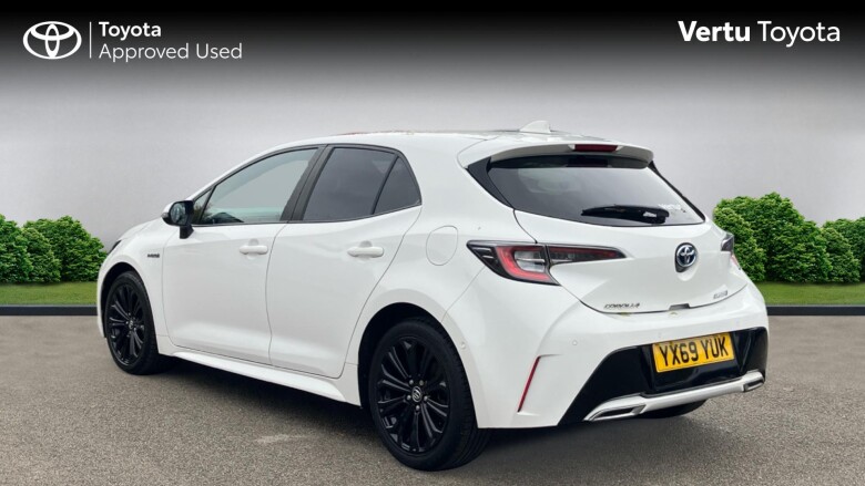 Toyota Corolla 2.0 VVT-i Hybrid Design 5dr CVT Hybrid Hatchback